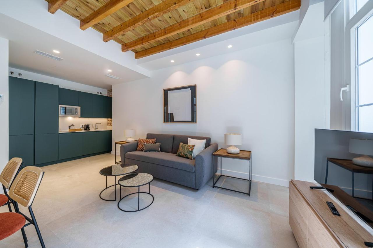 Homely Malaga Mariblanca 17, Vegafuente Apartments Buitenkant foto